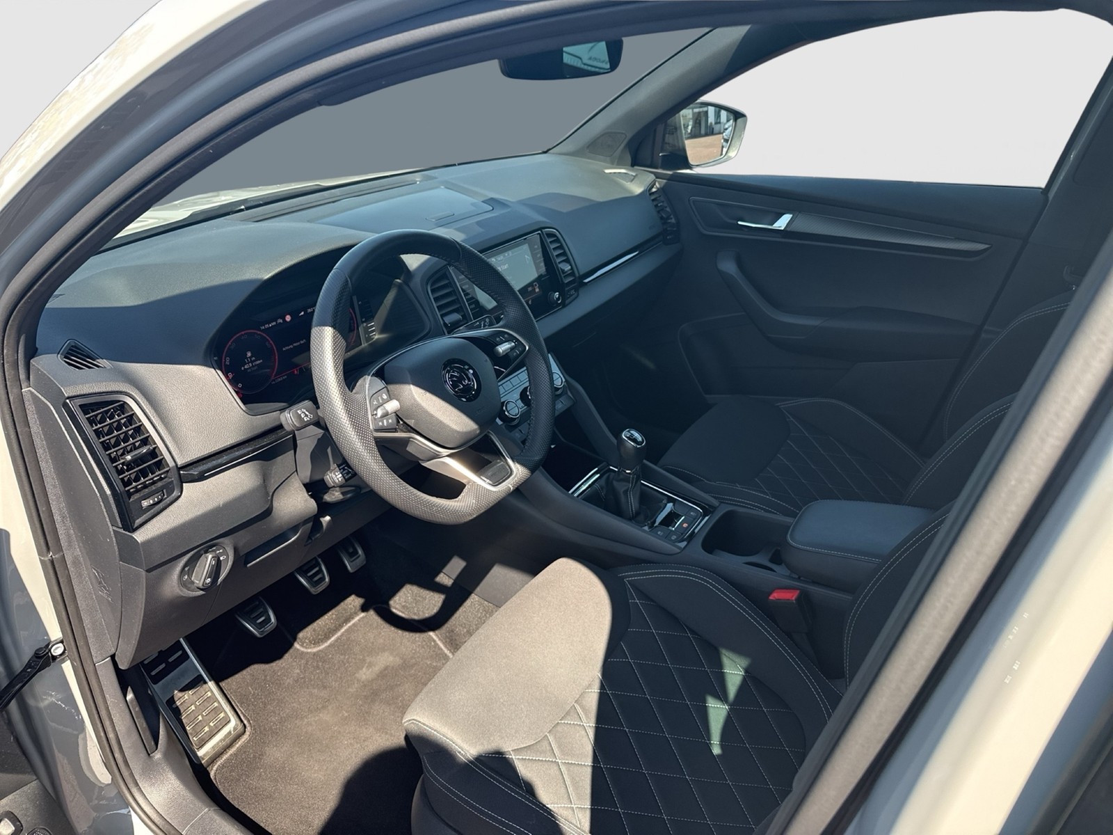 Skoda Karoq 1.5 SPORTLINE CAM ACC LM18 MATRIX E-KLAPPE