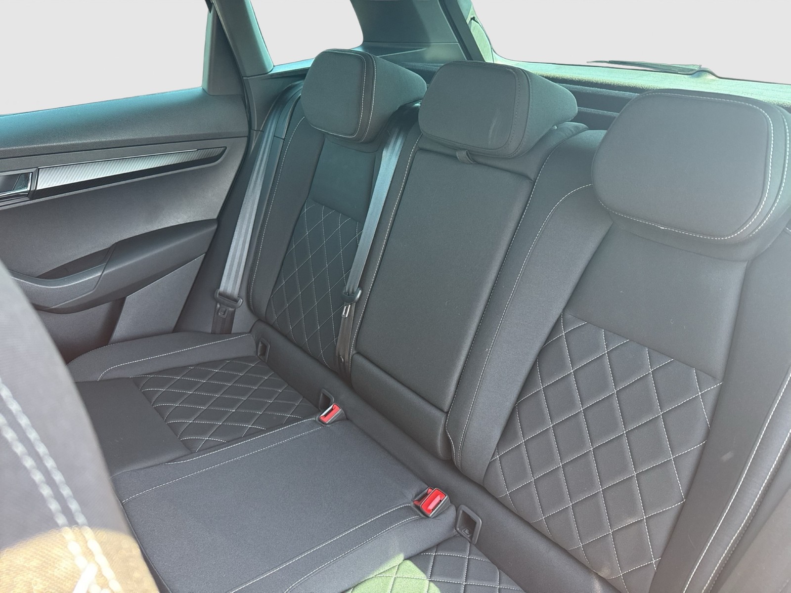 Skoda Karoq 1.5 SPORTLINE CAM ACC LM18 MATRIX E-KLAPPE