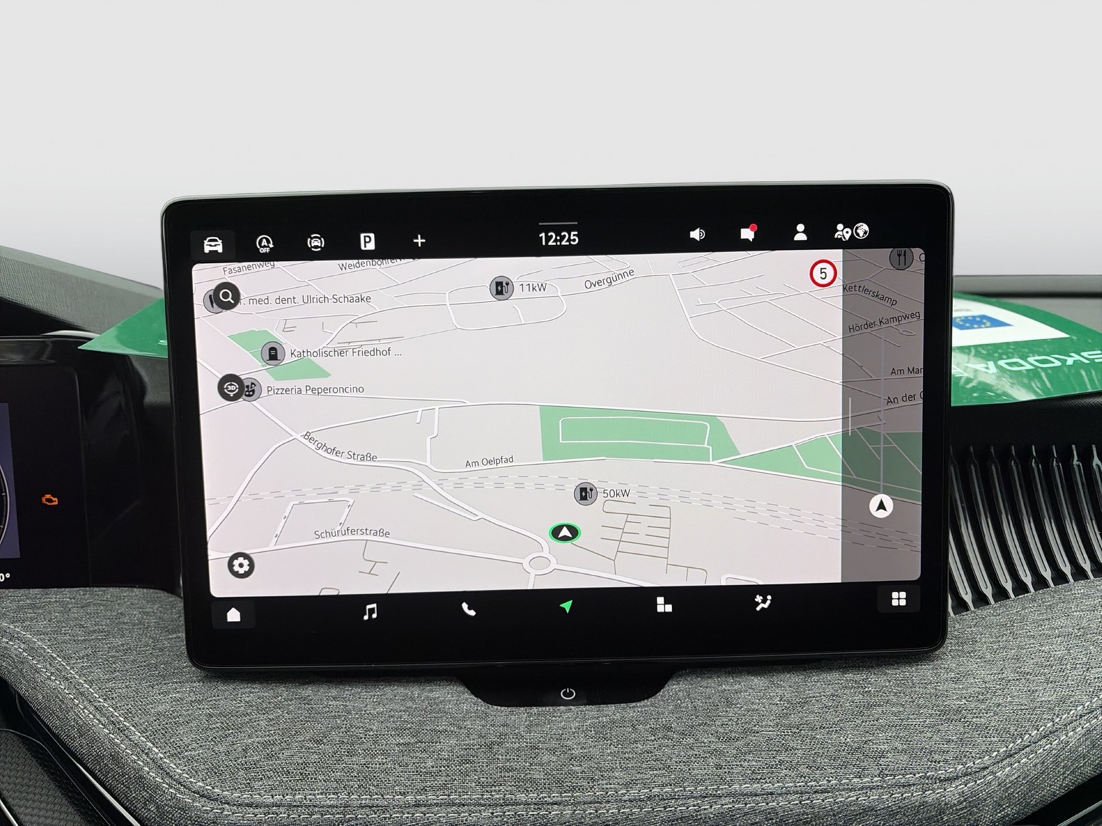 Skoda Superb Combi Selection 4X4 AHK KAMERA CARPLAY