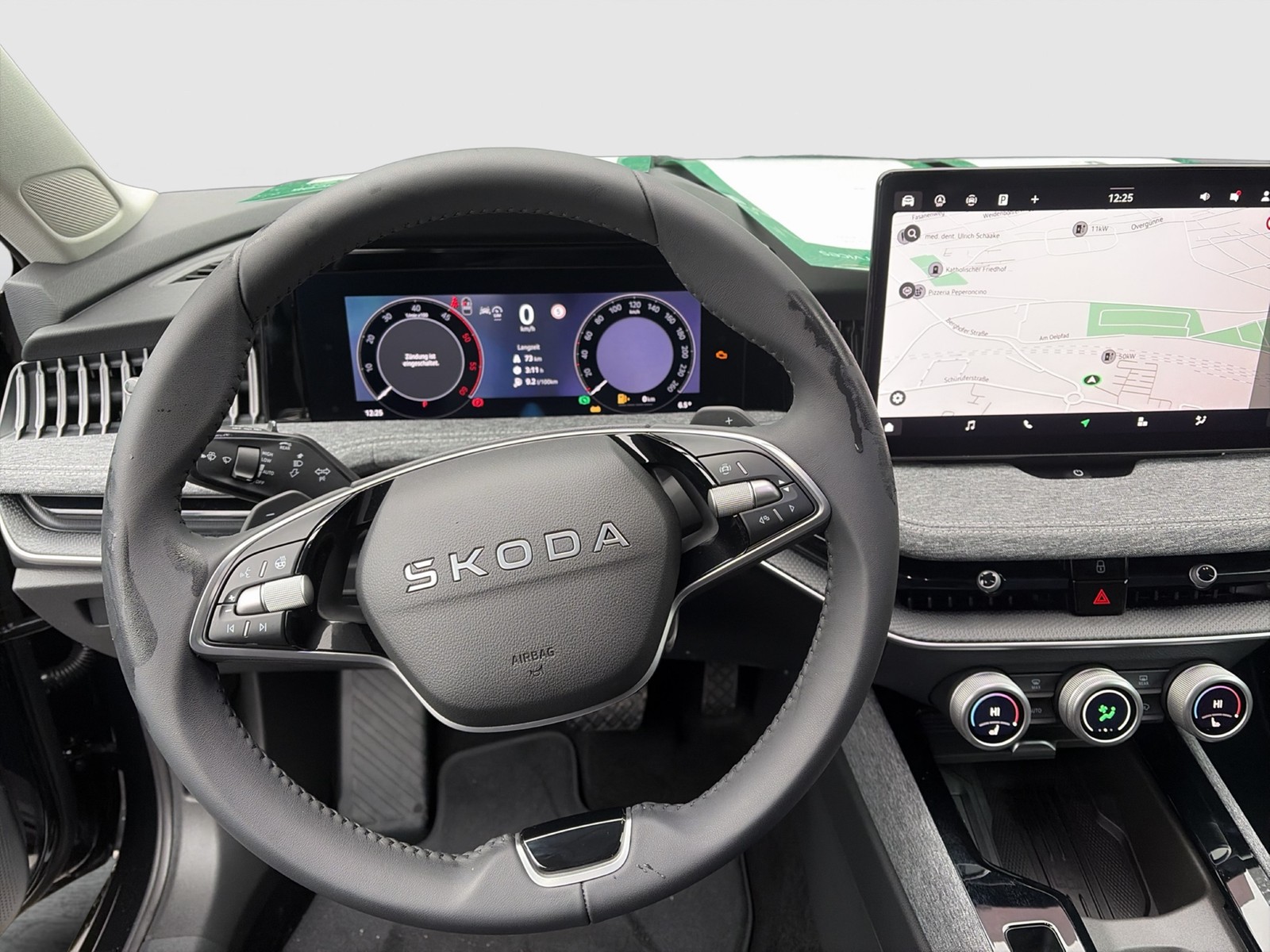 Skoda Superb Combi Selection 4X4 AHK KAMERA CARPLAY
