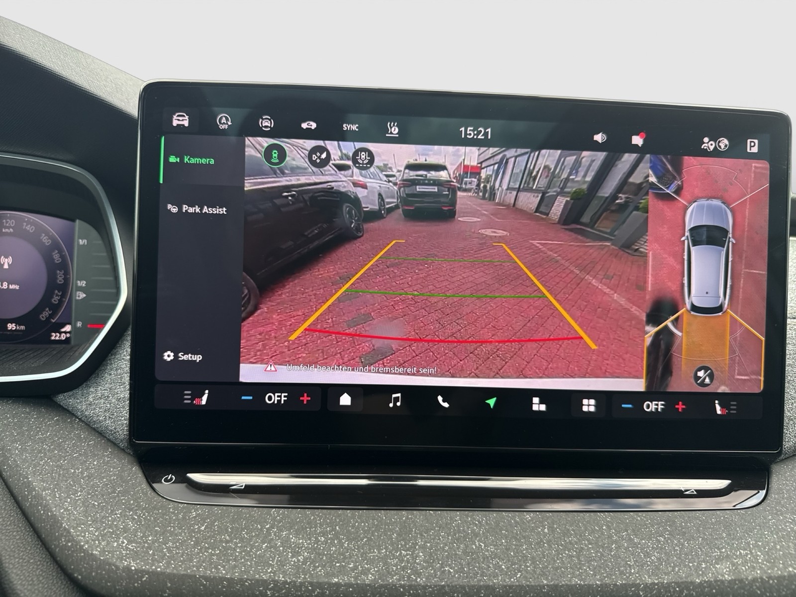 Skoda Octavia Combi 2.0 TOUR PANO STANDHZ. AHK 360°CAM