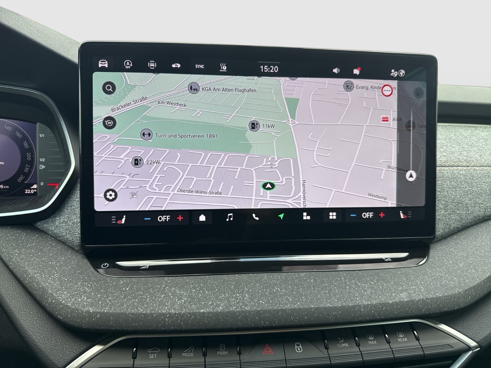 Skoda Octavia Combi 2.0 TOUR PANO STANDHZ. AHK 360°CAM
