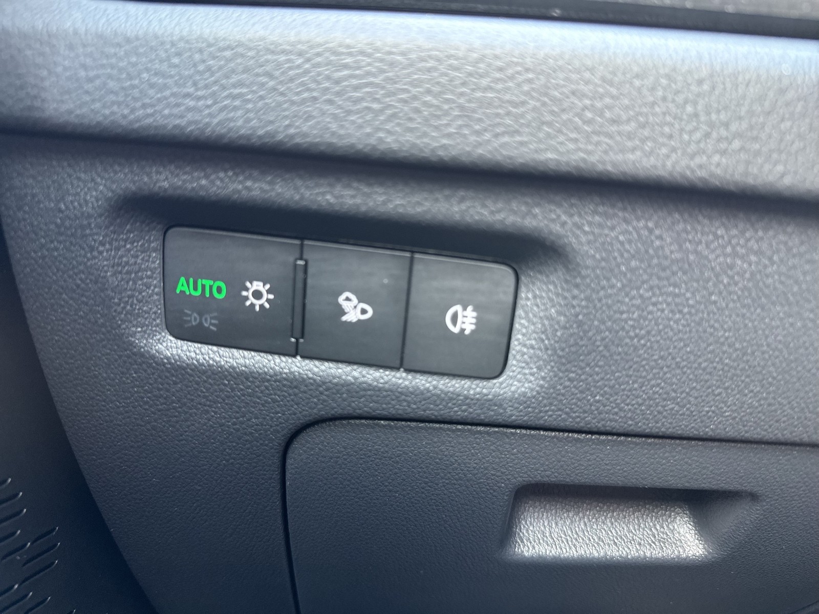 Skoda Octavia Combi 1.5 e-TEC SELECTION CAM ACC MATRIX