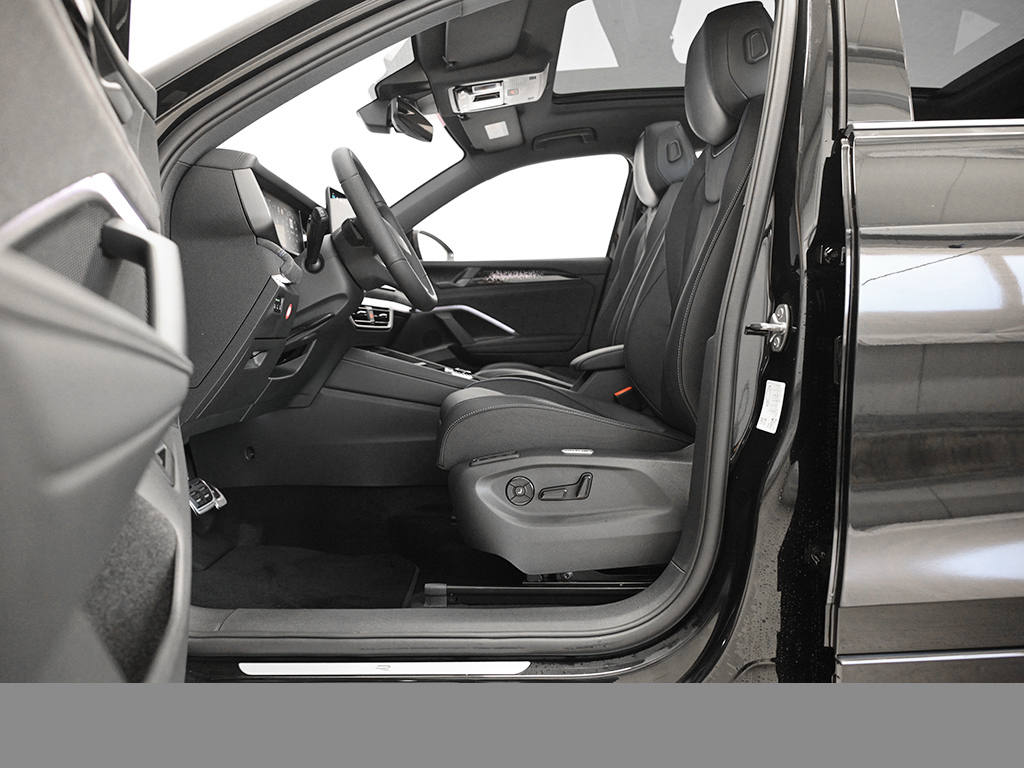 Volkswagen Tayron 2.0 R-LINE 4X4 LEDER 7SITZE PANO STANDHZ.