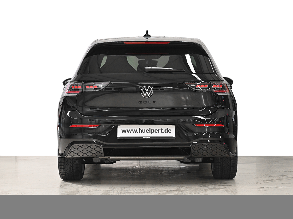 Volkswagen Golf VIII 1.5 eTSI R-LINE FACELIFT CAM ACC LM18