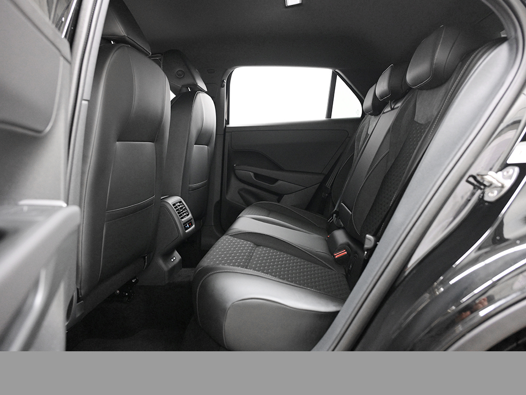 Volkswagen T-Roc 1.5 eTSI R-LINE BLACKSTYLE NEUESMODELL AHK