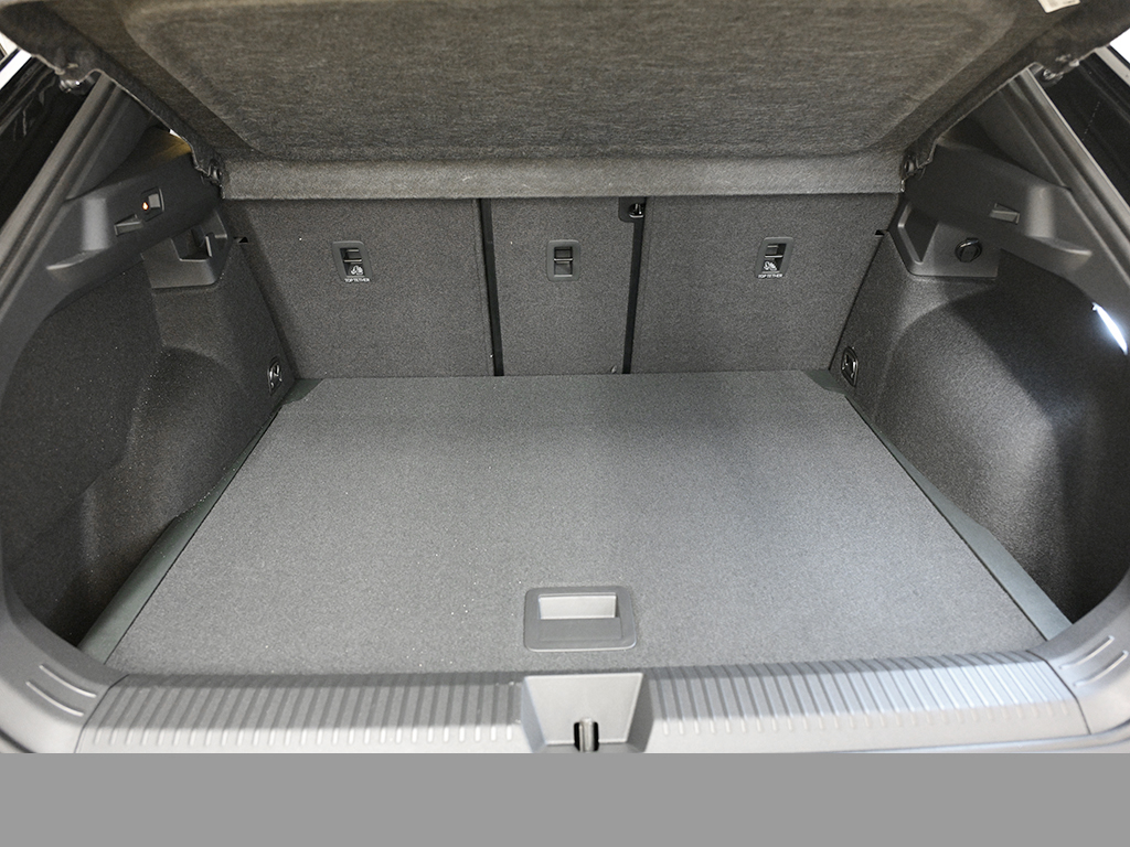 Volkswagen T-Roc 1.5 eTSI R-LINE BLACKSTYLE NEUESMODELL AHK