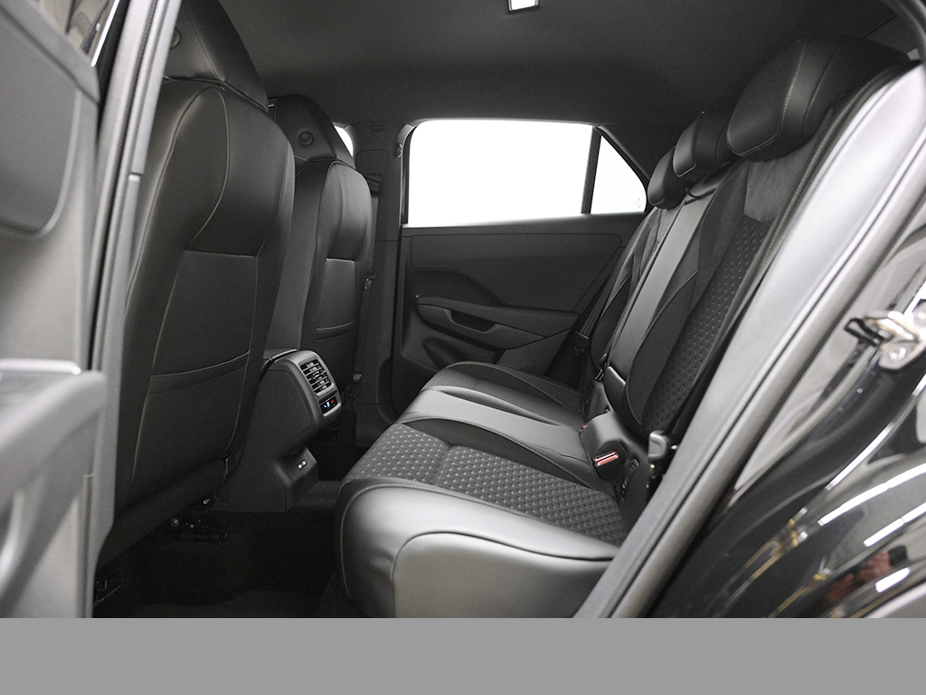 Volkswagen T-Roc 1.5 eTSI R-LINE BLACKSTYLE NEUESMODELL AHK