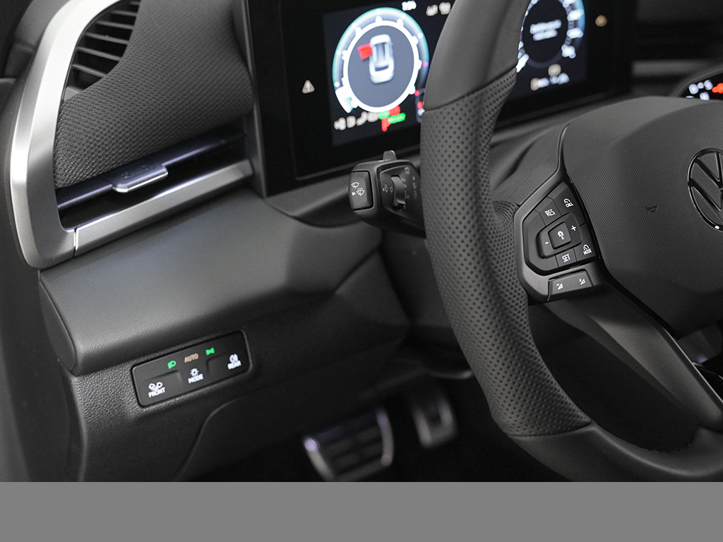 Volkswagen T-Roc 1.5 eTSI R-LINE BLACKSTYLE NEUESMODELL AHK