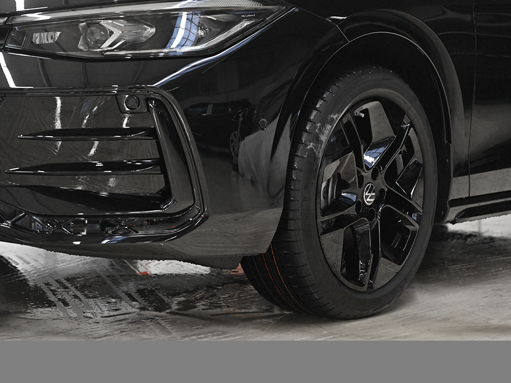 Volkswagen Passat Variant 2.0 R-LINE AHK 360°CAM ACC