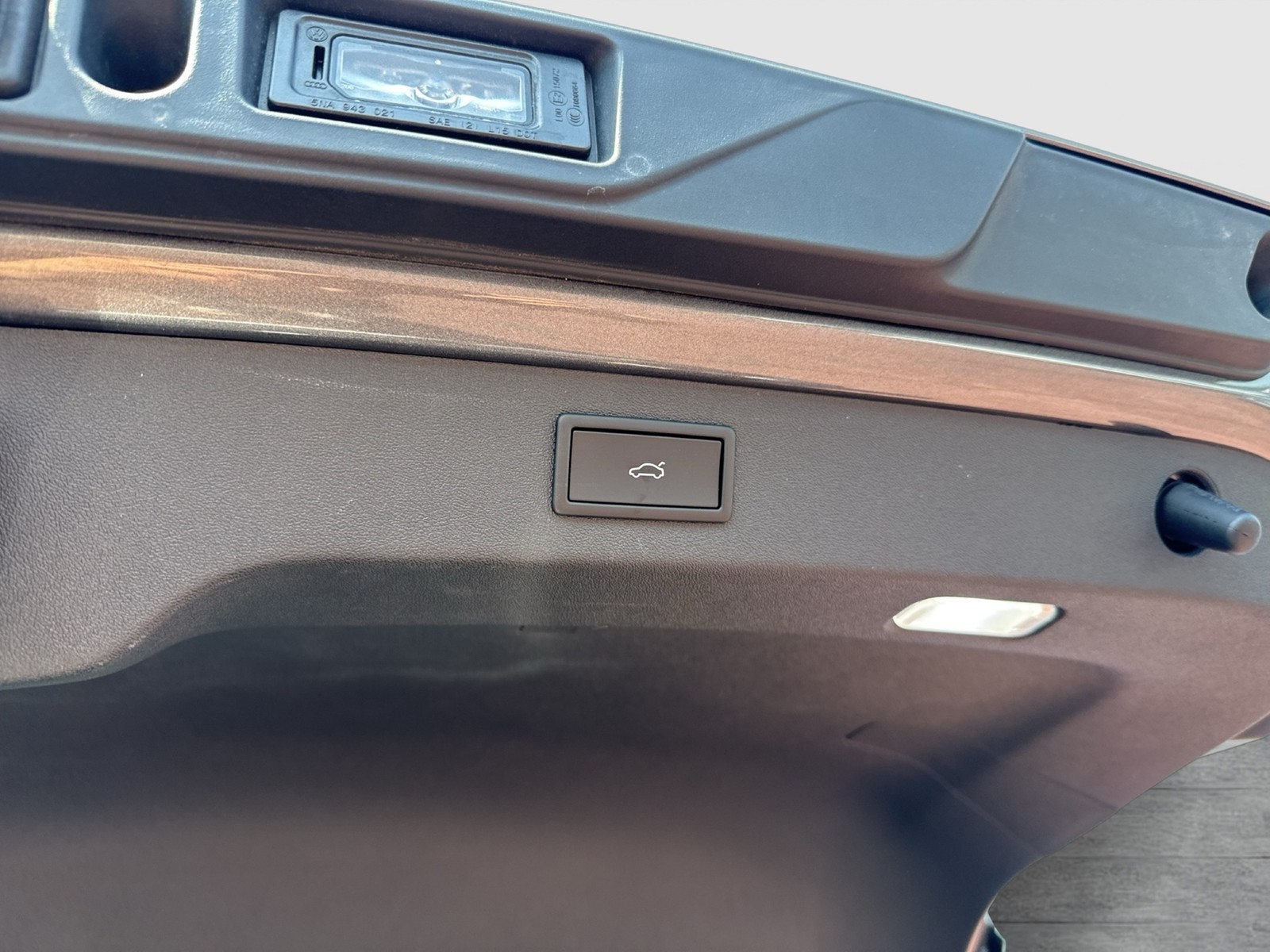 Skoda Enyaq Coupé 85 LOFT WÄRMEPUMPE PANO AHK CAM LM20
