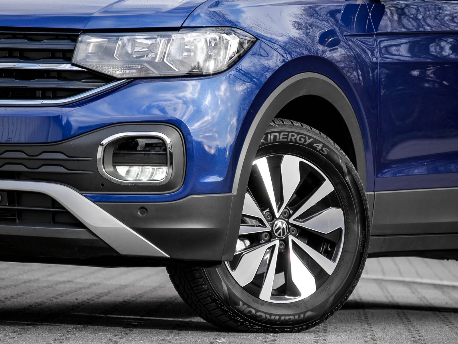 Volkswagen T-Cross 1.0 MOVE ACC ALU NAVI SITZHEIZUNG DAB+