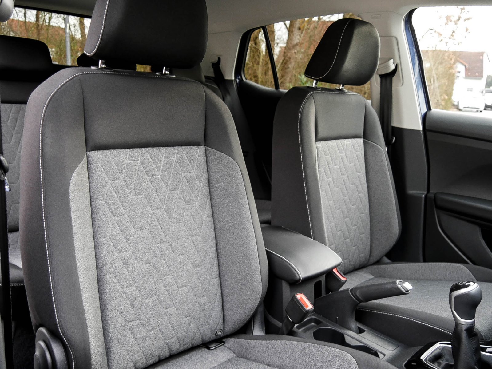 Volkswagen T-Cross 1.0 MOVE ACC ALU NAVI SITZHEIZUNG DAB+