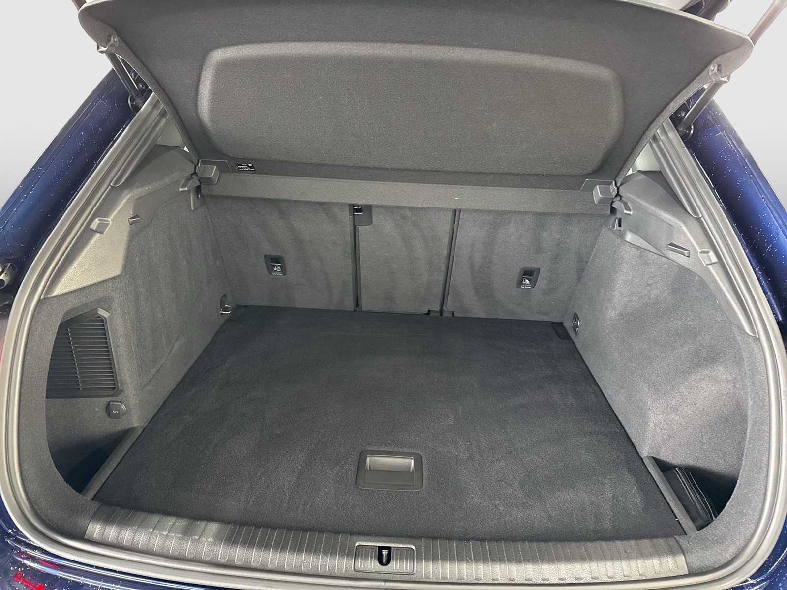 Audi Q3 45 HYBRID ACC ALU18" NAVI+ SITZHEIZUNG