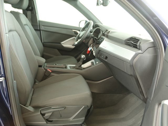 Audi Q3 45 HYBRID ACC ALU18" NAVI+ SITZHEIZUNG