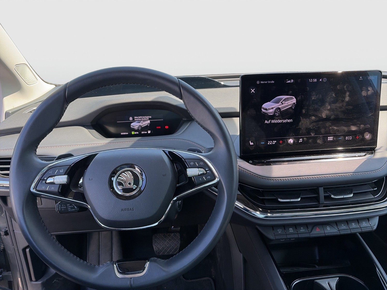 Skoda Enyaq 80x SUITE 4X4 WÄRMEPUMPE LEDER PANO CANTON