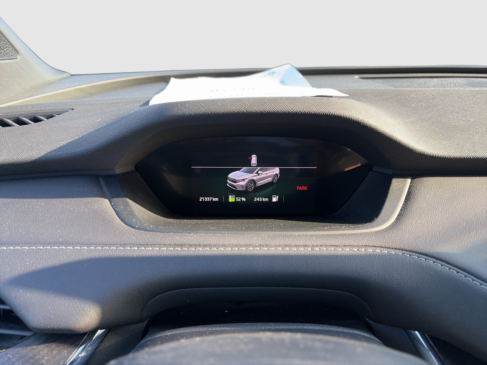 Skoda Enyaq 80x SPORTLINE 4X4 WÄRMEPUMPE PANO AHK LM21