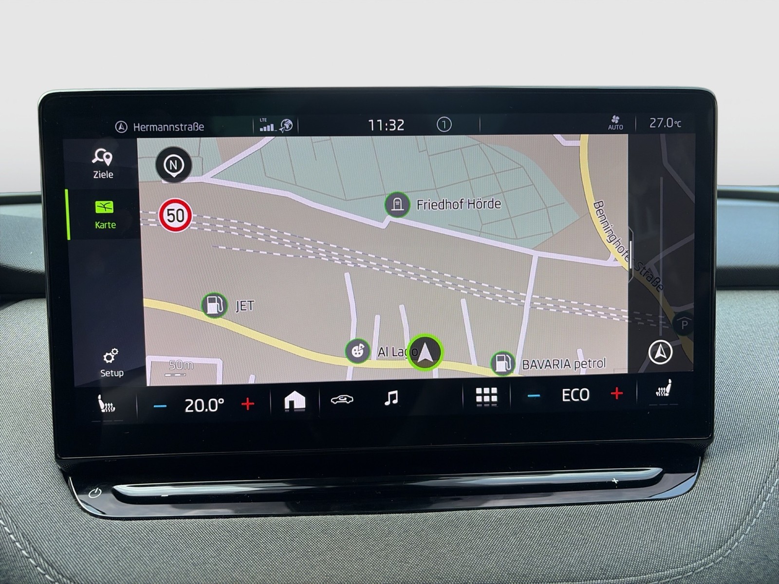 Skoda Enyaq 80x LOFT 4X4 WÄRMEPUMPE PANO AHK CAM LM19