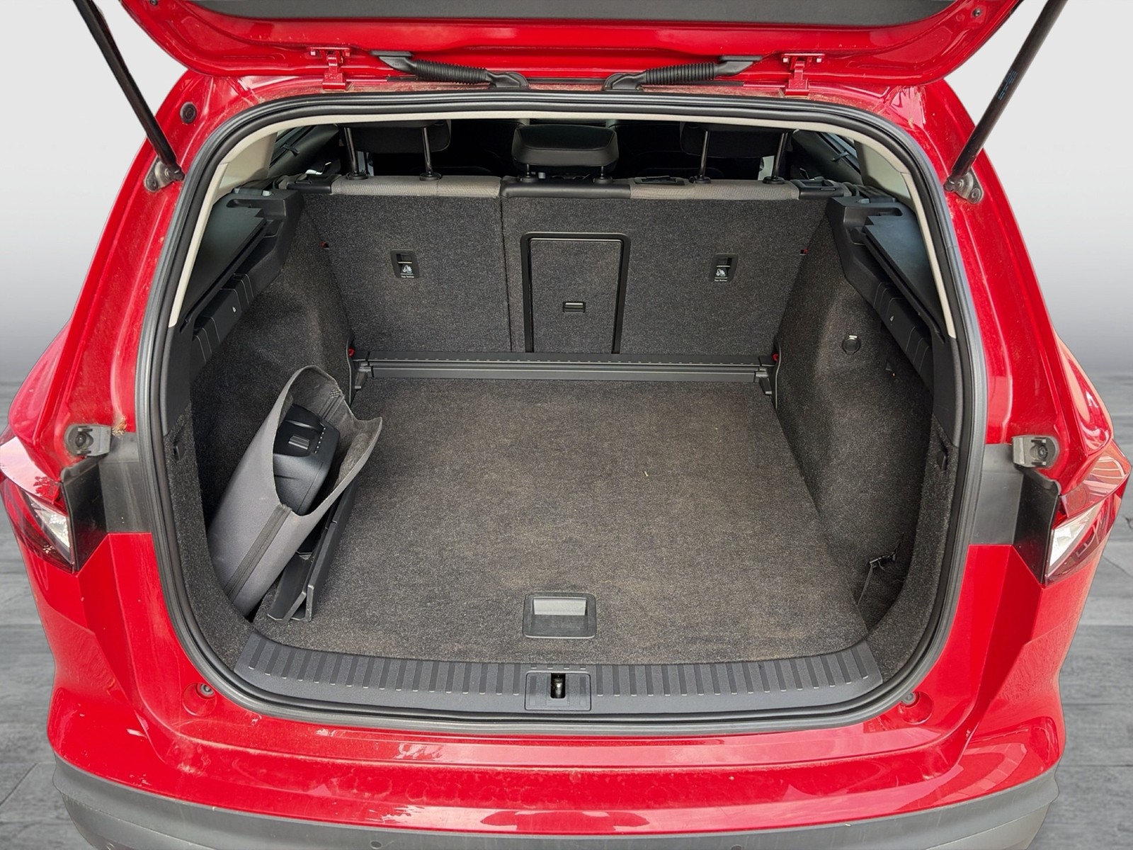 Skoda Enyaq 80x LOFT 4X4 WÄRMEPUMPE PANO AHK CAM LM19