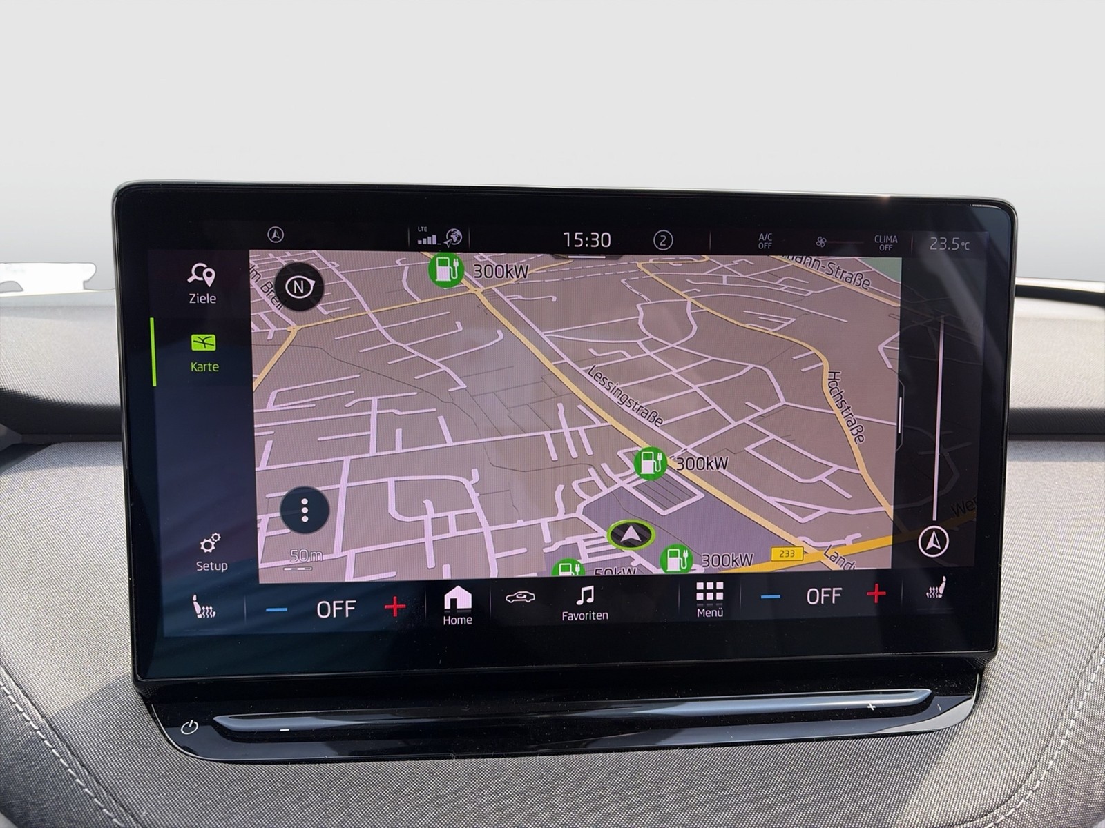 Skoda Enyaq 80x LOFT 4X4 WÄRMEPUMPE PANO AHK 360°CAM