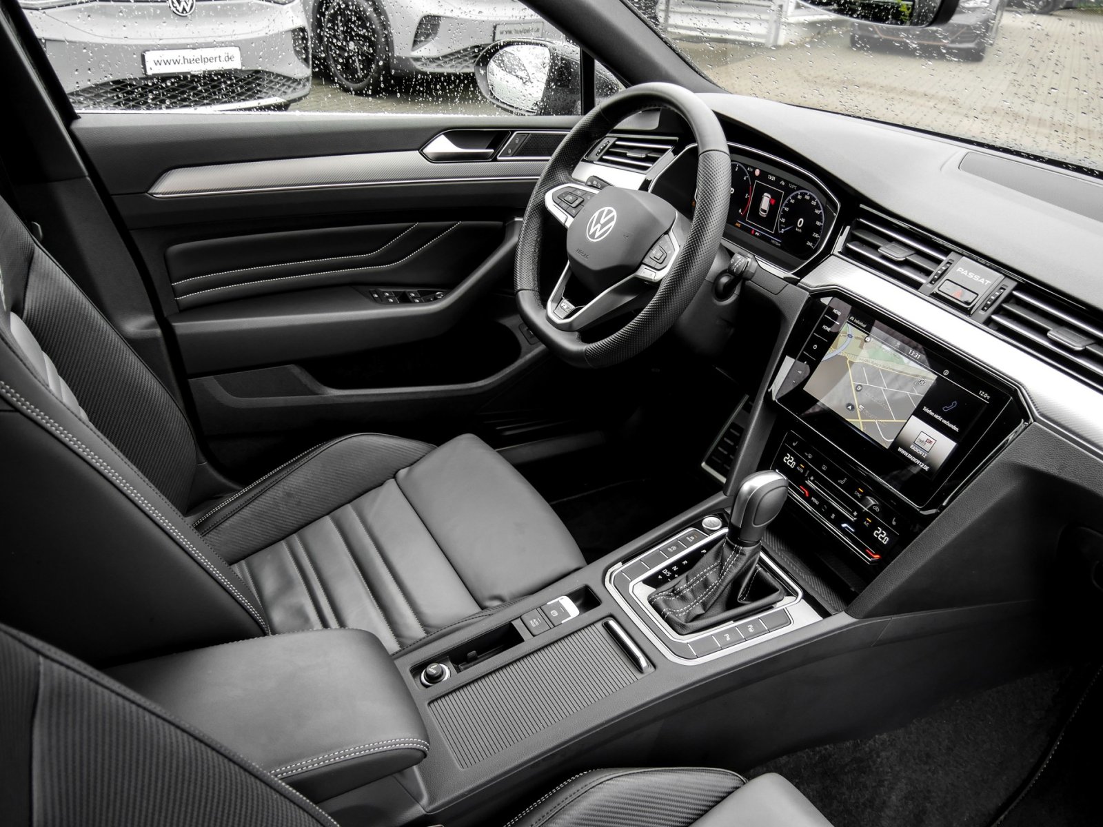 Volkswagen Passat Variant 2.0 R-LINE LEDER STANDHZ AHK LM19