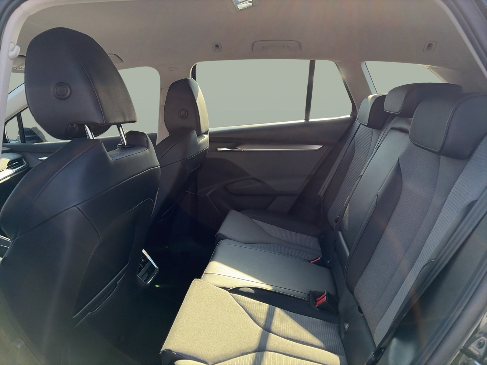 Skoda Enyaq 80x LOFT 4X4 CAM ACC LM19 NAVI