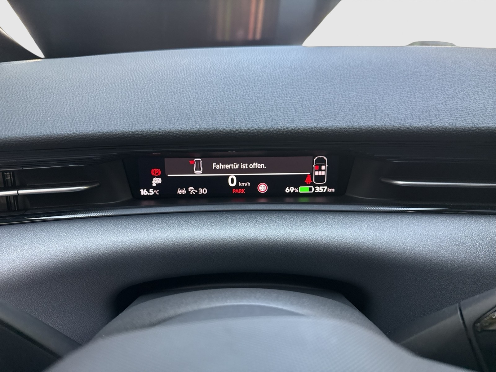 Volkswagen ID.7 Tourer PRO WÄRMEPUMPE AHK 360°CAM ACC LM19