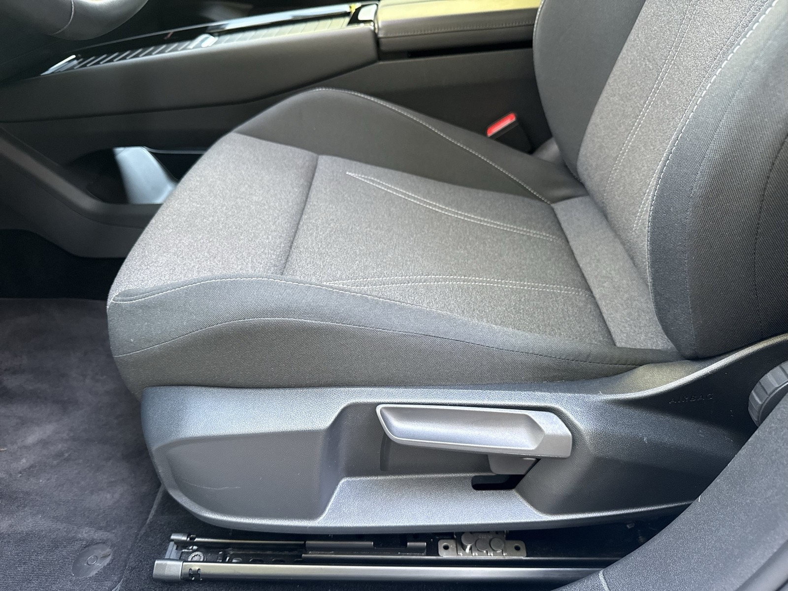 Volkswagen ID.7 Tourer PRO WÄRMEPUMPE AHK 360°CAM ACC LM19