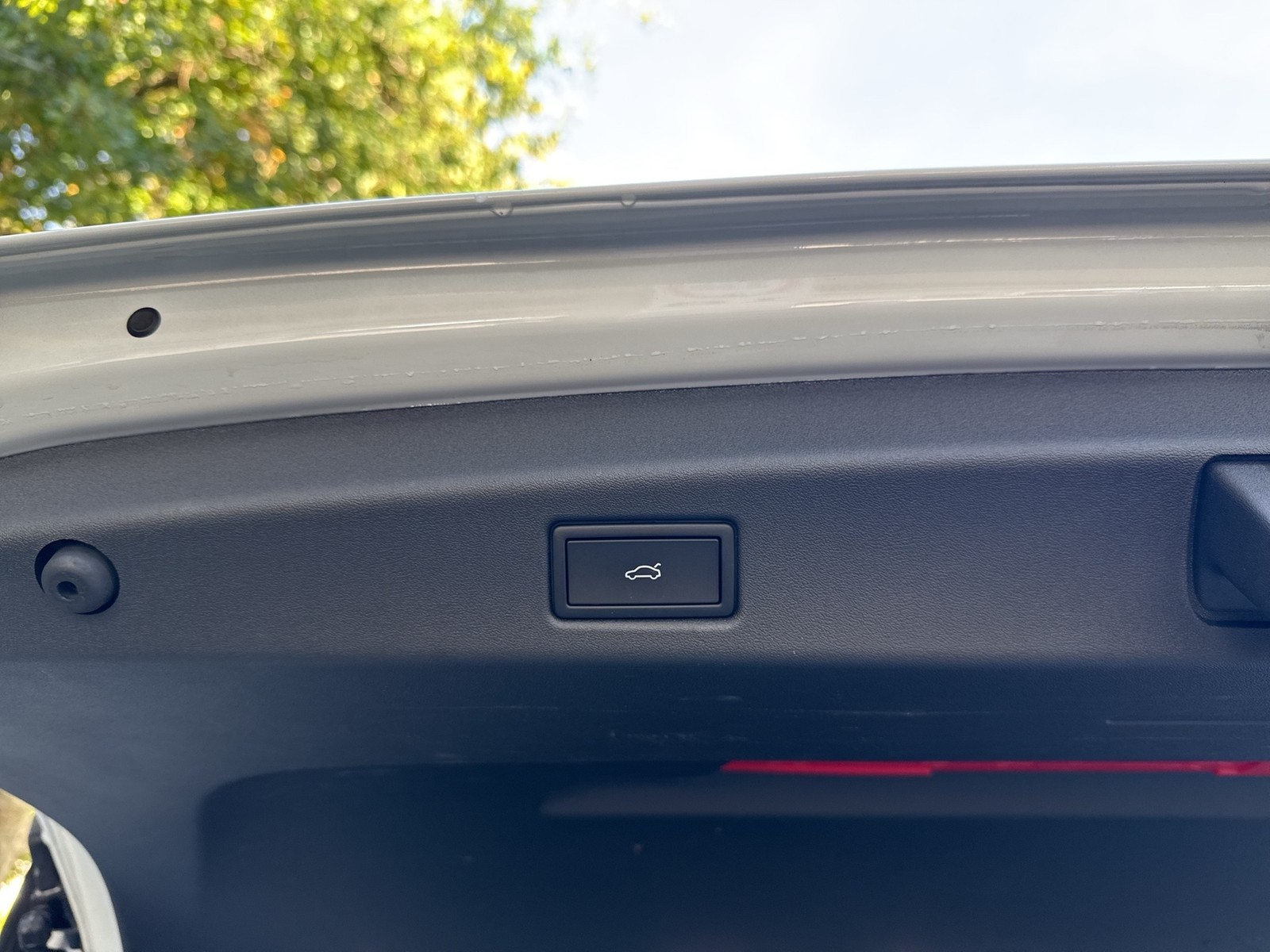 Volkswagen ID.7 Tourer PRO WÄRMEPUMPE AHK 360°CAM ACC LM19