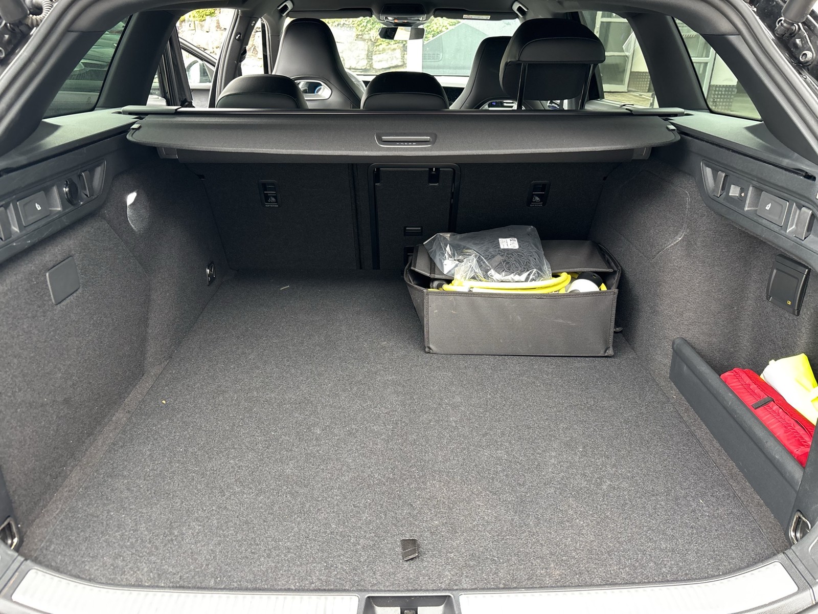 Volkswagen Passat Variant 1.5 HYBRID R-LINE NEUESMODELL 19Z