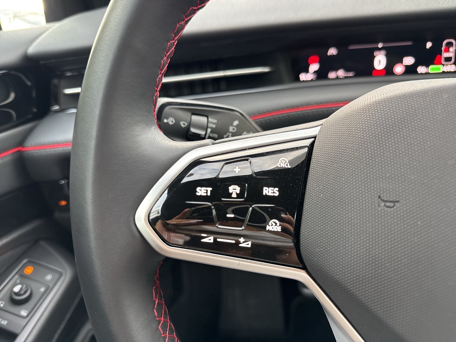 Volkswagen ID.7 GTX 4X4 HARMAN KARDON CAM ACC LM20 NAVI