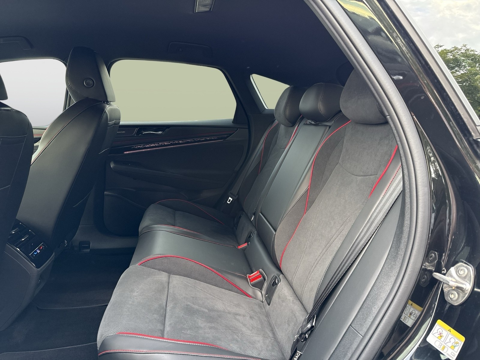 Volkswagen ID.7 GTX 4X4 HARMAN KARDON CAM ACC LM20 NAVI