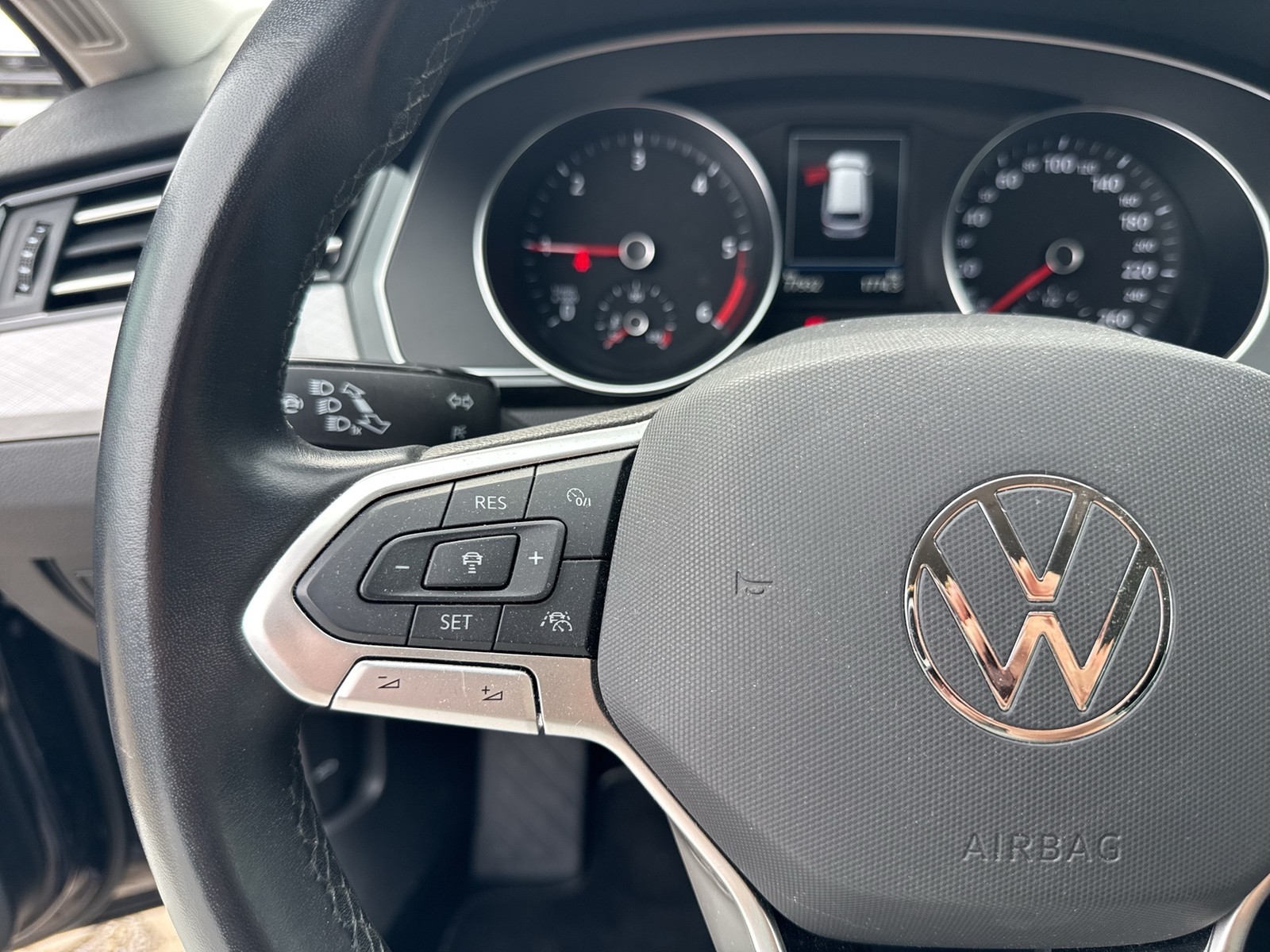 Volkswagen Passat Variant 2.0 BUSINESS CAM ACC NAVI CARPLAY