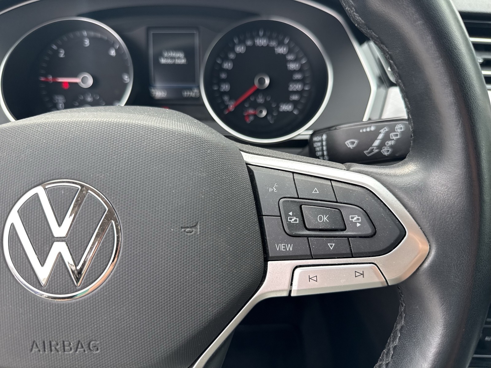 Volkswagen Passat Variant 2.0 BUSINESS CAM ACC NAVI CARPLAY