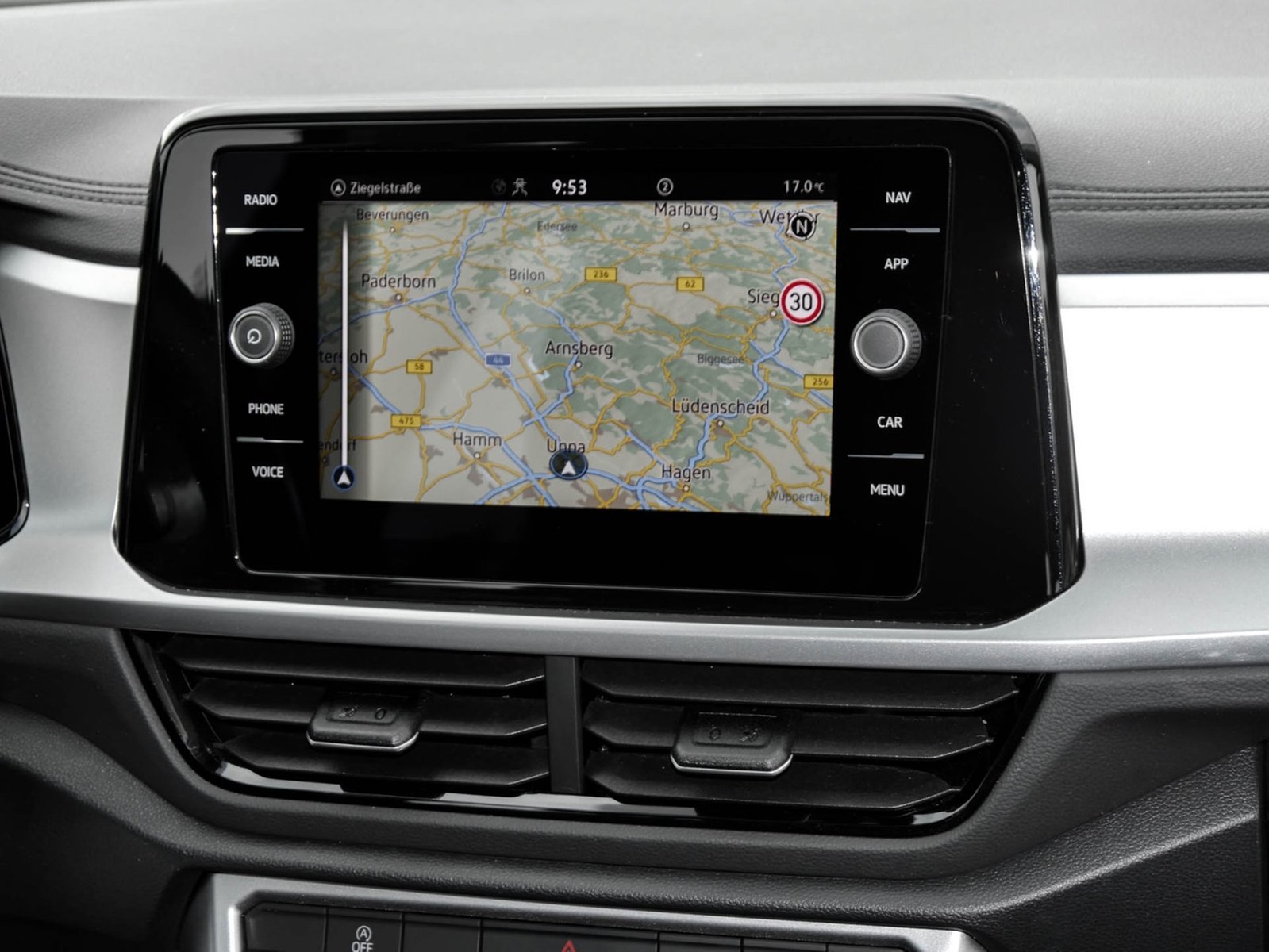 Volkswagen T-Roc 2.0 LIFE STANDHZ. CAM ACC NAVI ALU SITZHZ.