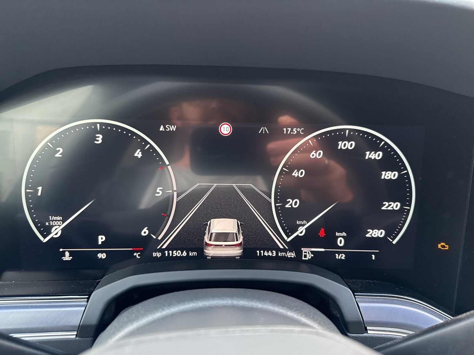 Volkswagen Touareg V6 R-LINE FINAL EDITION STANDHZ. AHK CAM