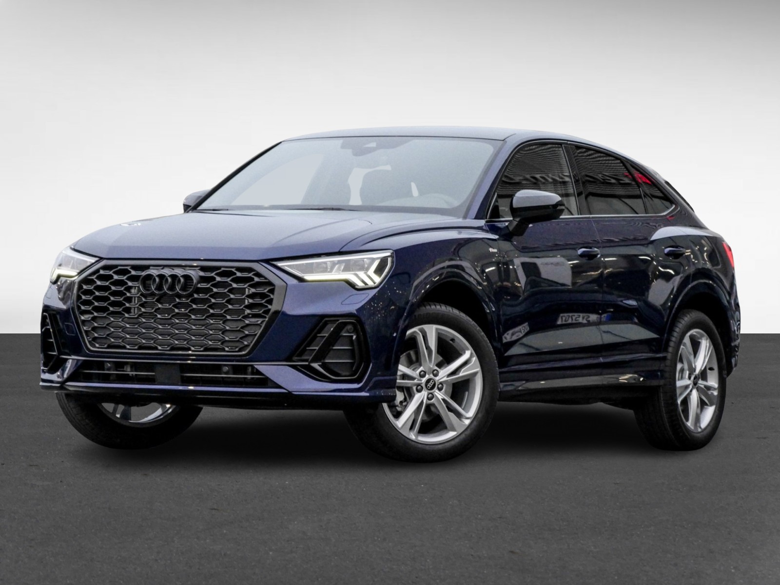 Audi Q3 Sportback S line 35 TFSI S tronic S Line AHK+Pano+SONOS+MatrixLED+APS+