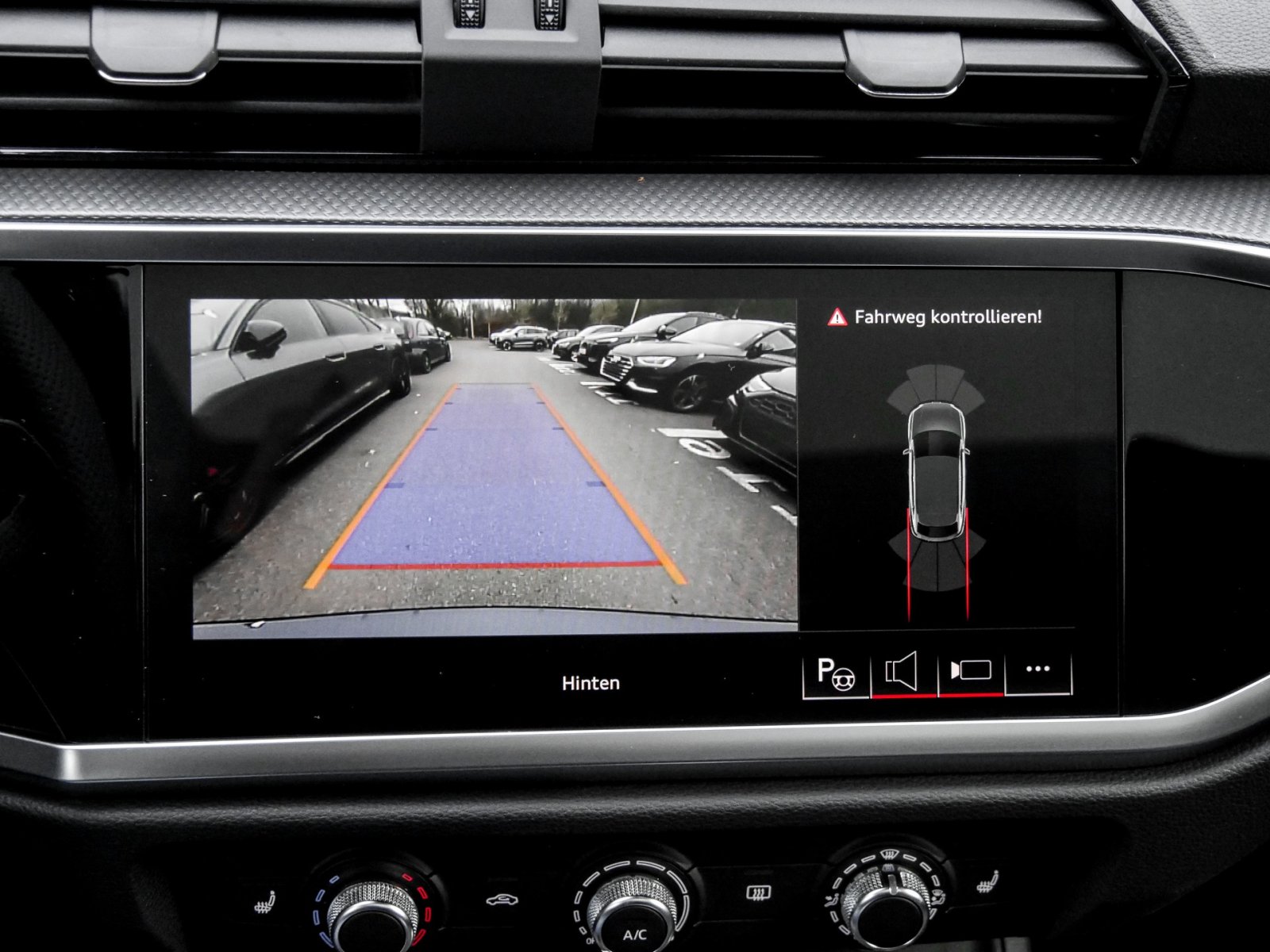 Audi Q3 Sportback S line 35 TFSI S tronic S Line AHK+Pano+SONOS+MatrixLED+APS+