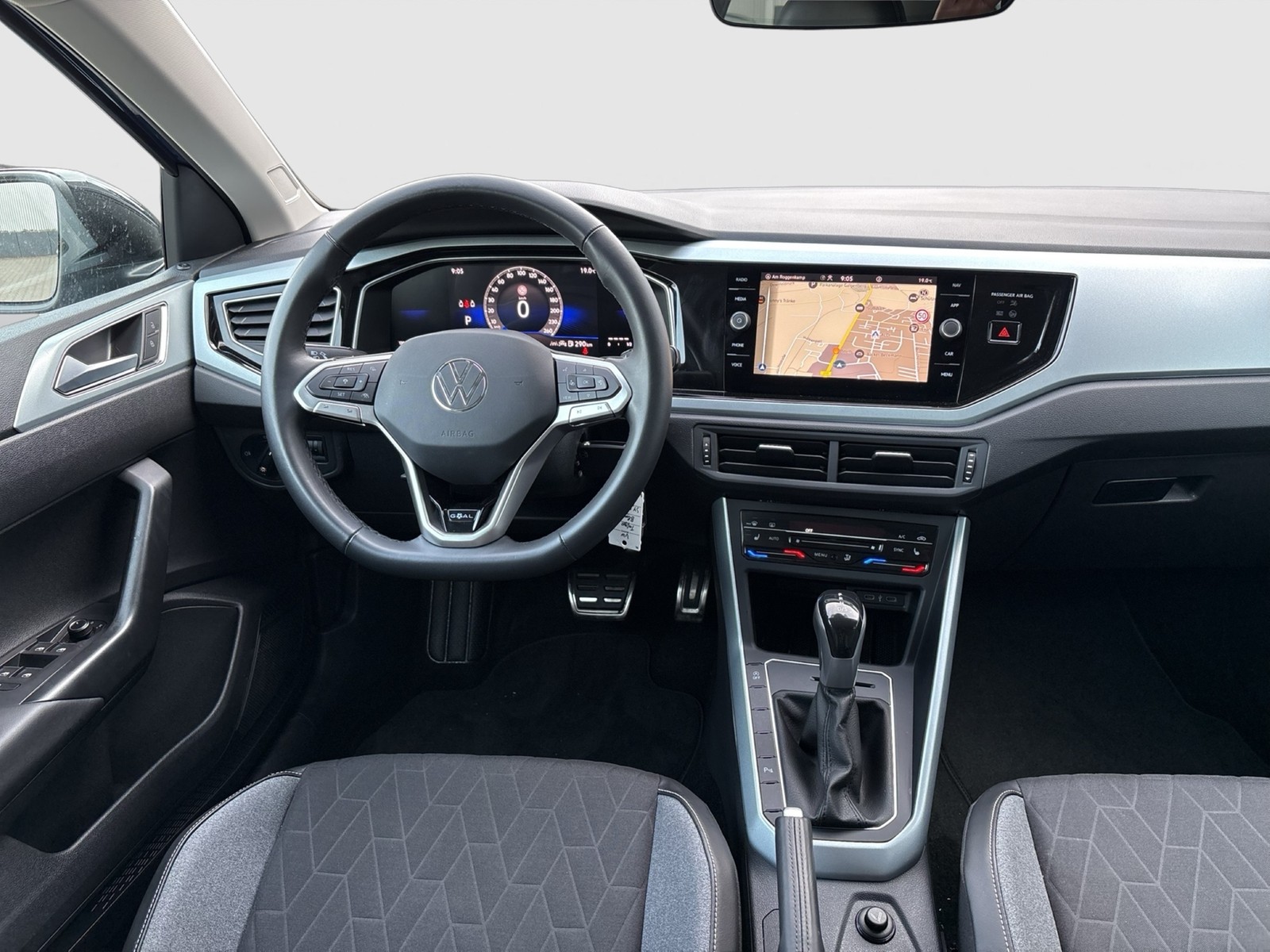Volkswagen Taigo 1.5 GOAL CAM ACC LM17 NAVI CARPLAY SITZHZ.