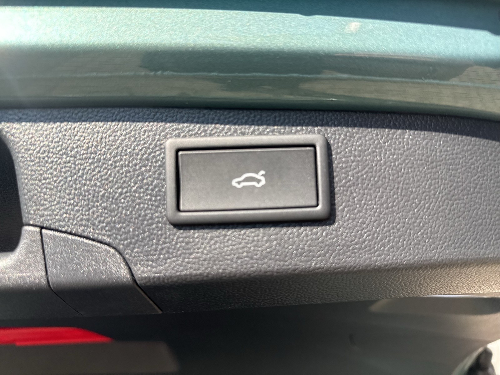 Volkswagen Passat Variant 1.5 HYBRID ELEGANCE AHK 360°CAM