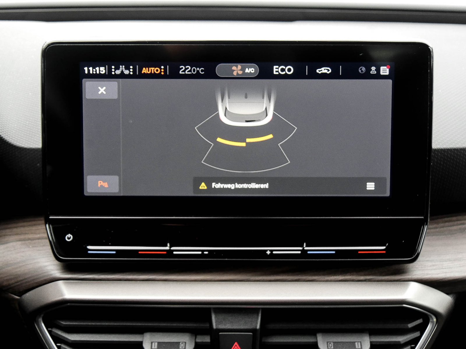 Seat Leon ST 1.4 HYBRID XCELLENCE LM17 NAVI SITZHEIZ.