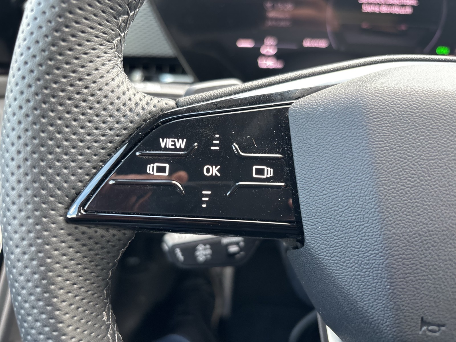 Audi A6 e-tron Sportback performance S LINE AHK LM20