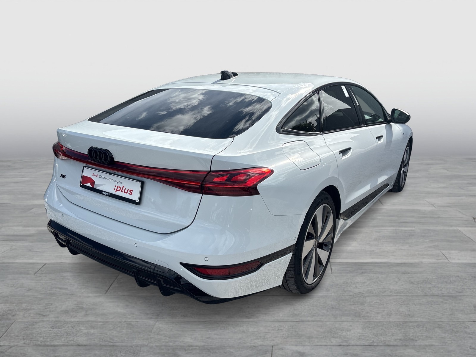 Audi A6 e-tron Sportback performance S LINE AHK LM20