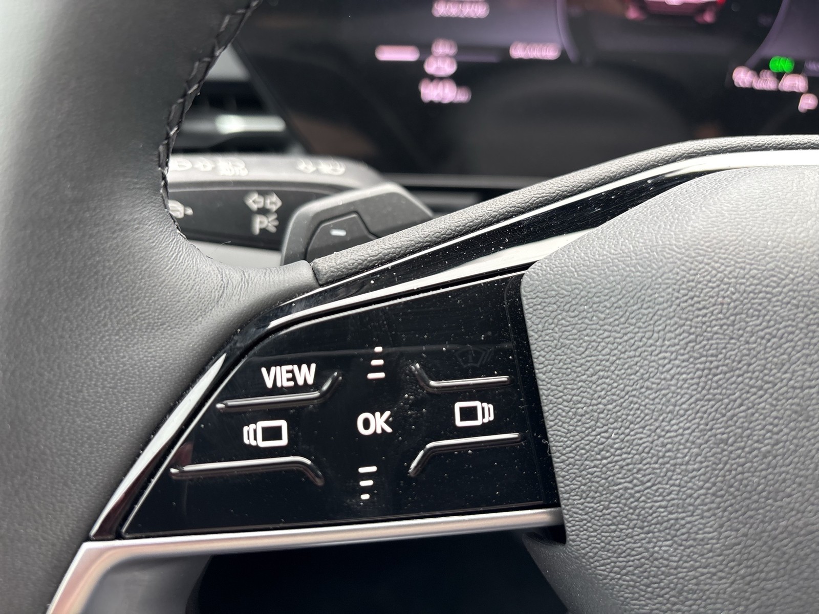 Audi A6 e-tron Avant quattro S LINE AHK 360°CAM LM21