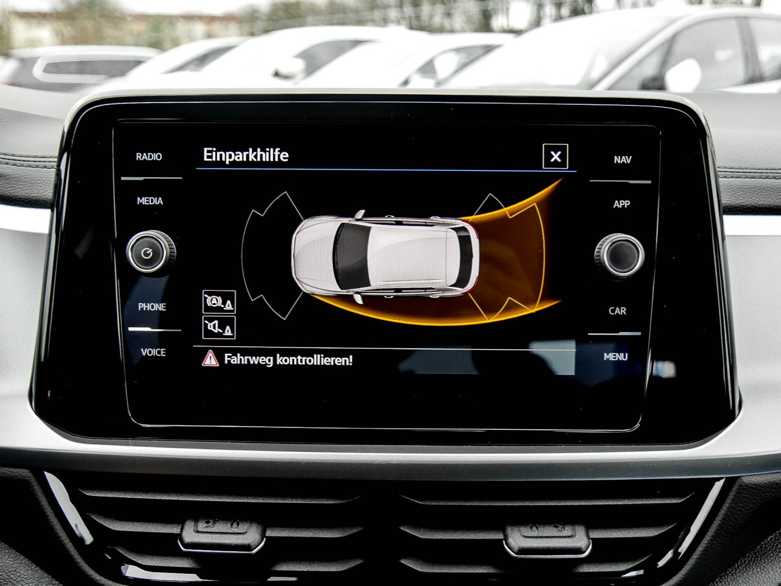 Volkswagen T-Roc 2.0 LIFE ALU NAVI SITZHEIZUNG LED DAB+