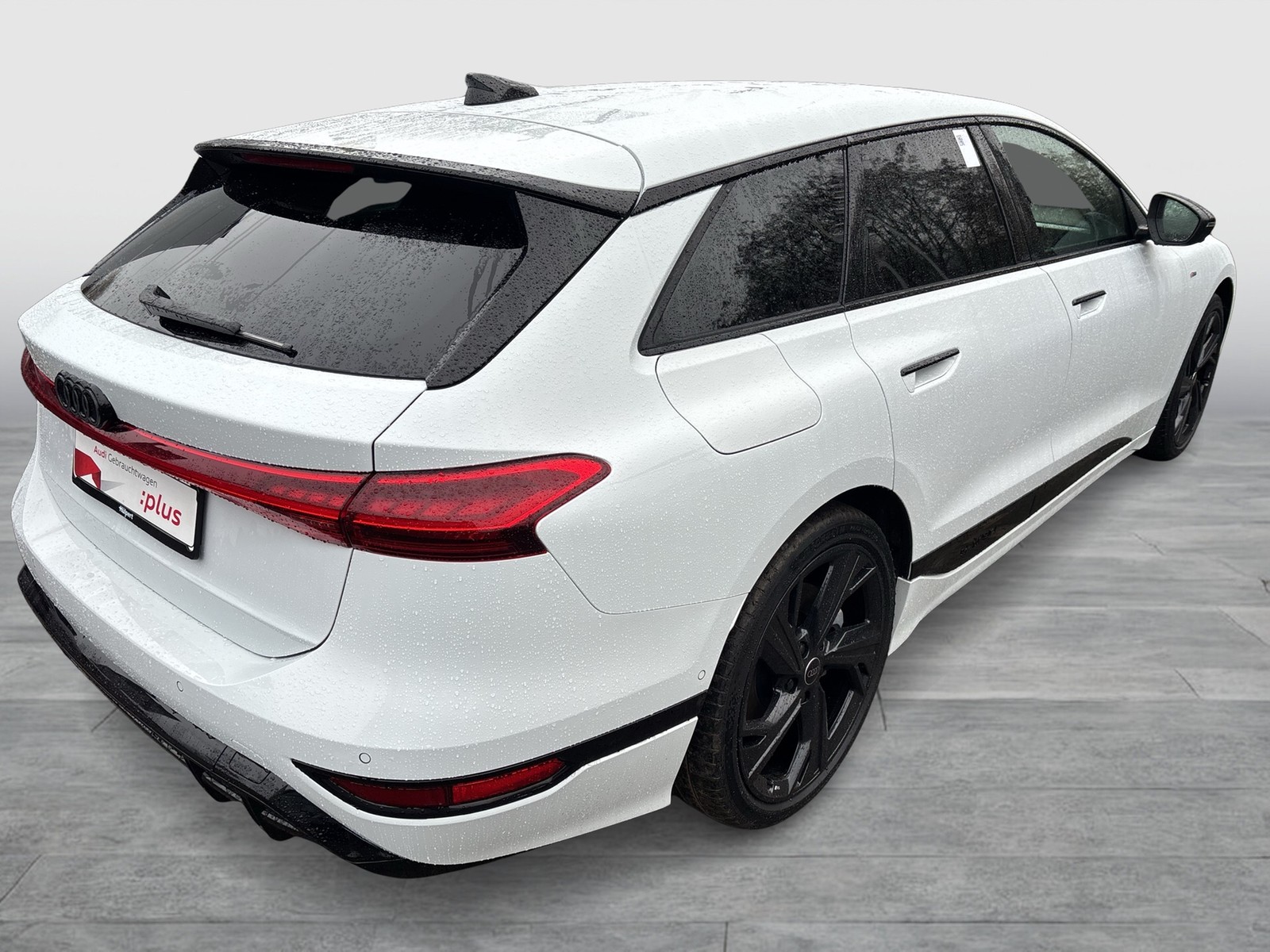 Audi A6 e-tron Avant performance S LINE AHK ACC LM21