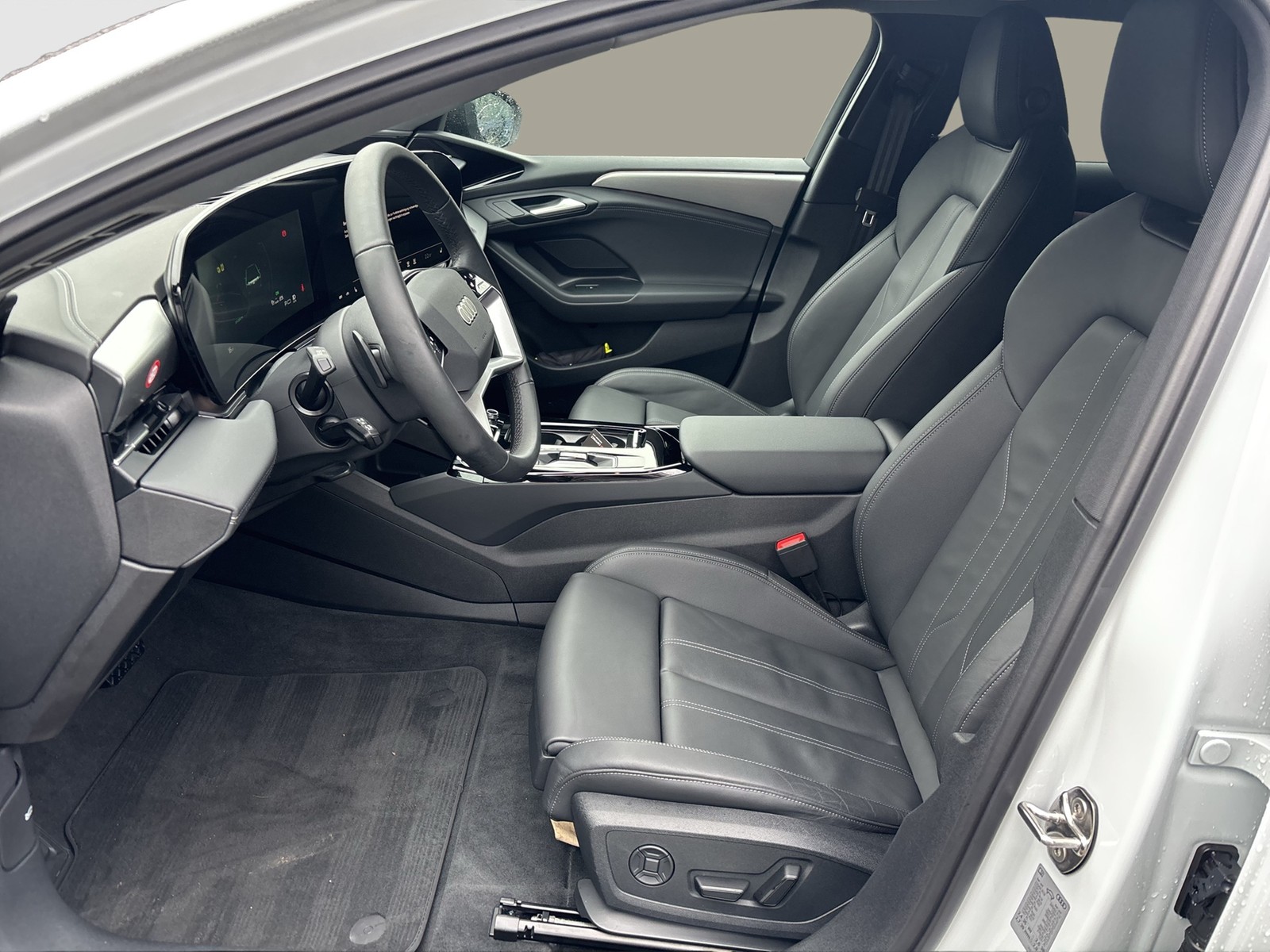 Audi A6 e-tron Avant performance S LINE AHK ACC LM21