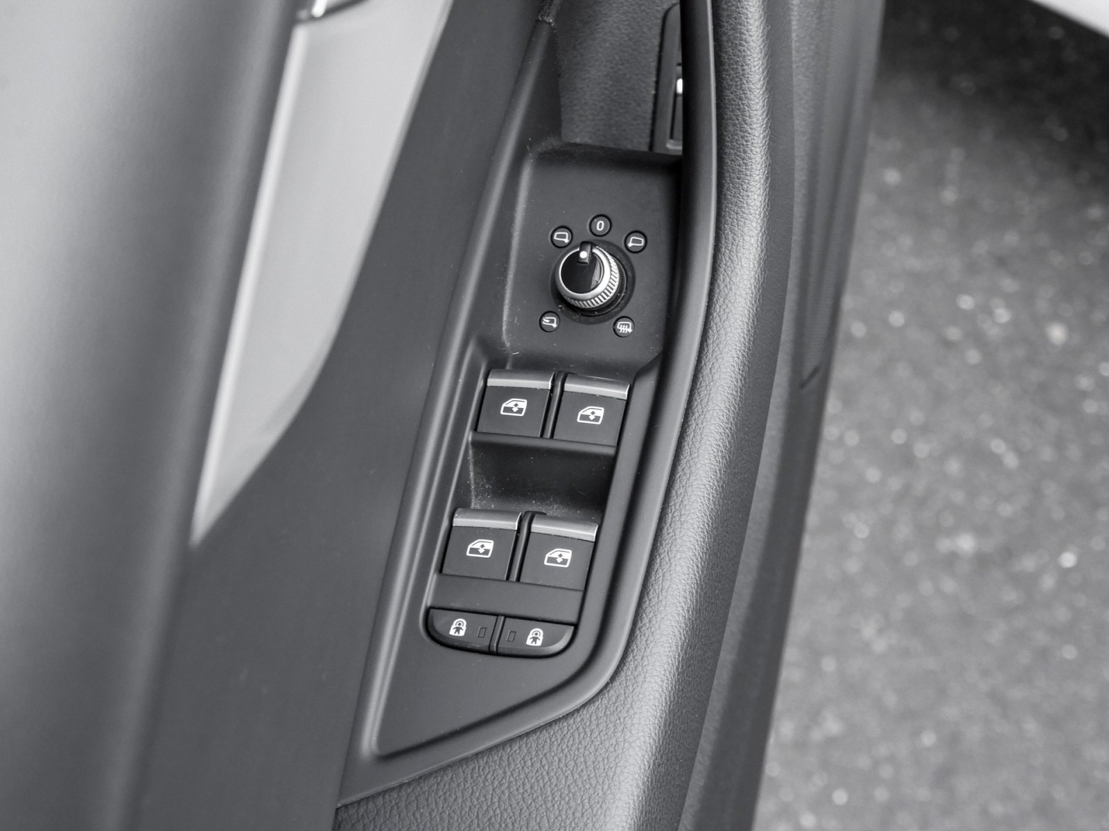 Audi A4 Avant 35 advanced BLACKPAK ACC E-KLAPPE NAVI+
