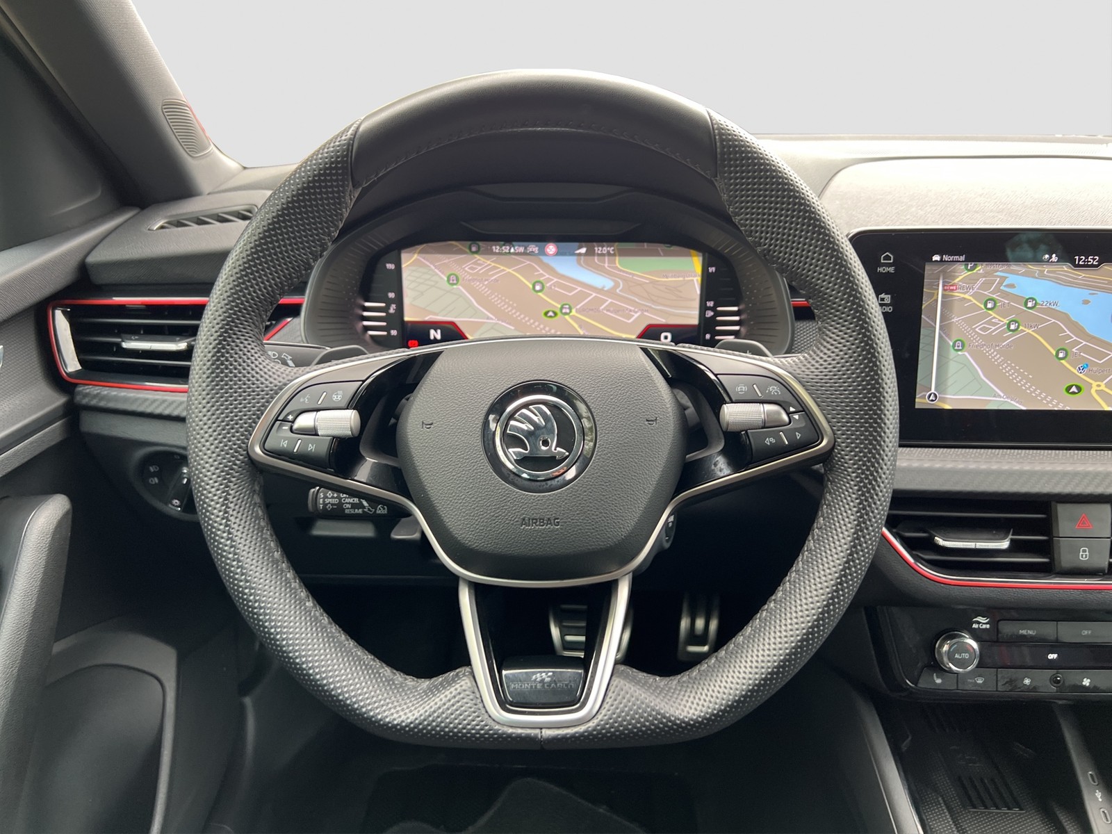 Skoda Kamiq 1.0 MONTE CARLO PANO CAM ACC LM17 NAVI