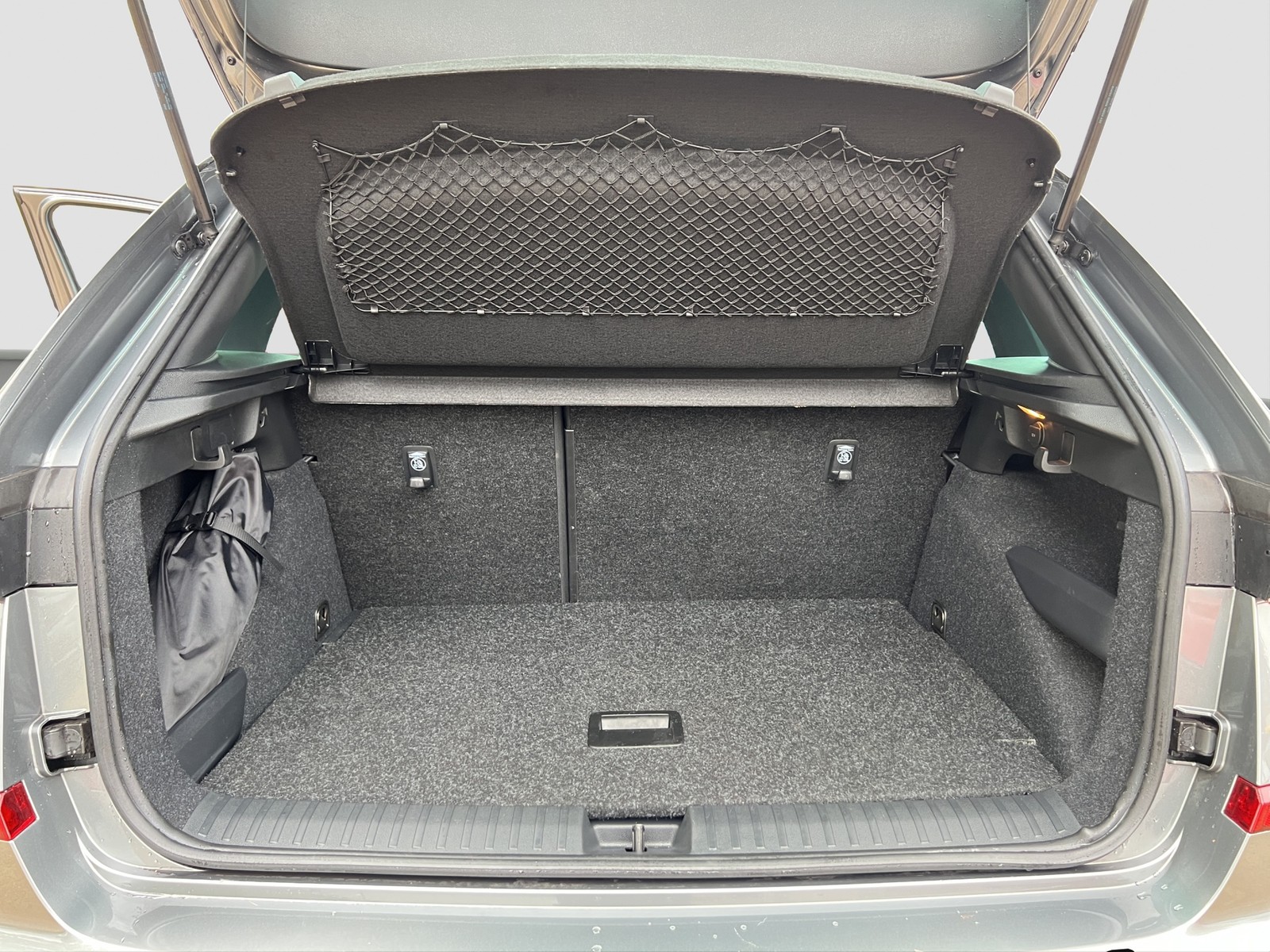 Skoda Kamiq 1.0 MONTE CARLO PANO CAM ACC LM17 NAVI